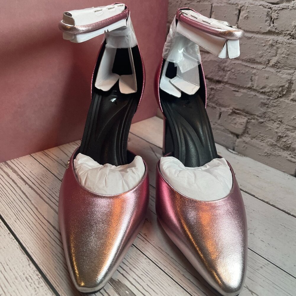 DKNY CILLIAN ANKLE STRAP HEELS (8)